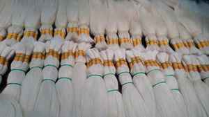 Extensiones de Cabello Virgen Indio 100% Natural, Ondulado Liso Sedoso, Volumen Completo, Resistente al Calor, Sin Enredos, de Donante Individual - Product Image 5