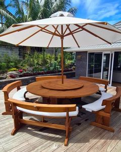 Ensemble de table de jardin en teck tropical rond, mobilier de salle à manger d'extérieur avec sièges rembourrés pour 10 personnes et parasol - Product Image 2