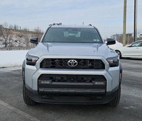 NOUVEAU PRODUIT AUTHENTIQUE LIVRAISON SUPER RAPIDE ET IMMÉDIATE Sur Toyota 4Runner TR-D d'occasion 2025