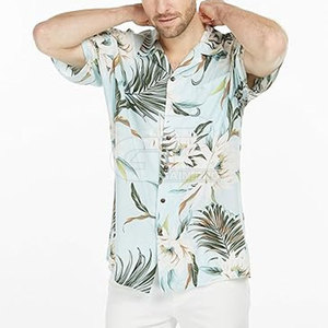 Ensemble de vêtements assortis confortables pour les vacances en famille, idéal pour les escapades estivales, les journées à la plage et les célébrations de vacances. - Product Image 4