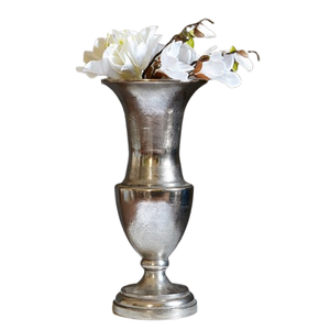Vase à fleurs décoratif nickelé pour la maison Vase à fleurs décoratif de haute qualité en métal argenté avec dessus de table pour le salon - Product Image 4