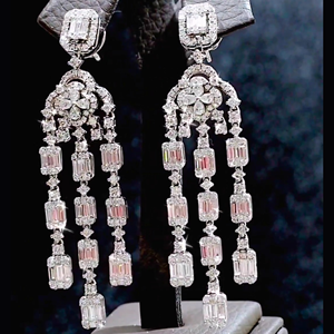 Boucles d'oreilles clous en or 18 carats plaqué, diamant de laboratoire cultivé CVD, couleur F, pureté VS1, certifié IGI, taille brillant classique, percées au laser, pour mariage - Product Image 5