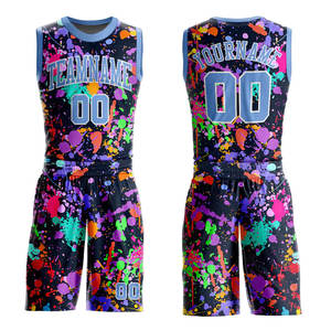 Ensembles d'uniformes de basketball pour adultes en gros, tailles plus grandes, personnalisables, imprimés par sublimation, respirants, 100% polyester, haute qualité, en ligne - Product Image 1