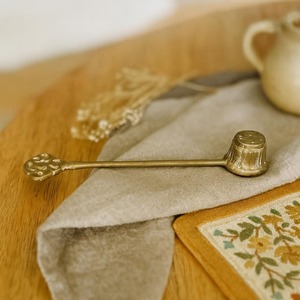 Extintor de velas de metal hecho a mano, herramienta de extinción de velas de primera calidad para uso en el hogar, spa y aromaterapia - Product Image 6