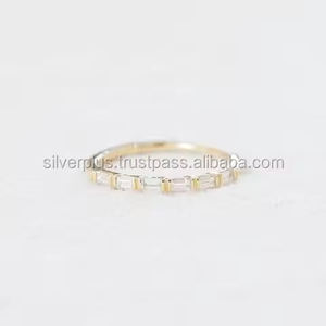 Anillo de Bodas de aniversario de banda de media eternidad de diamante de baguette natural para mujer - Product Image 4