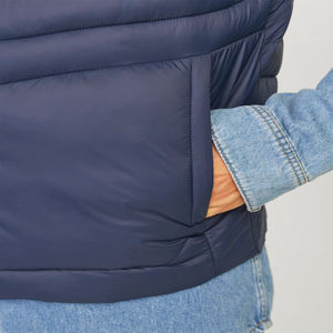 Men's Fashionable Waterproof <b>Quilted</b> Puffer Vest Zipper Closure Eco-Friendly Outerwear Comfort Warmth Wadding Unisex Sleeveless - Product Image 5