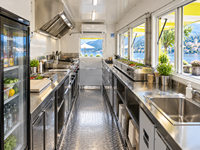 Conteneur modulaire de 20 pieds ou 40 pieds pour restaurant, kiosque alimentaire, bar éphémère ou café en conteneur