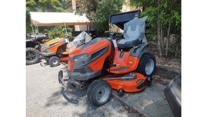 Tracteur de jardin Husqvarna TS154X neuf, abordable et pas cher, à vendre – Fournisseur de tondeuses autoportées, expédition immédiate - Product Image 2