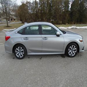 สภาพสมบูรณ์แบบ ปี 2024 รถยนต์ฮอนด้า ซีวิค - Product Image 2