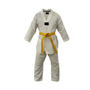 Uniformes de taekwondo costume de karaté arts martiaux porte/fabricants vente en gros uniformes de taekwondo vêtements de sport service OEM disponible - Product Image 1