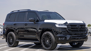 Mejor Precio de Mercado 2022 TOYOTA LAND CRUISER LC300 VX 3.5P NEGRO - Product Image 2