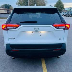 RAV4S XLE USADO, SUV DE 5 PLAZAS, 2019-2020, VOLANTE A LA IZQUIERDA, 1-25000 MILLAS, SIN ACCIDENTES - Product Image 3