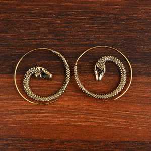 Nuevos Pendientes de Serpiente de Diseño Moderno, Joyería Gótica de Aro de Latón para Mujer, Acabado Plateado Oxidado, Espiral Animal Boho, Venta al por Mayor/OEM/ODM - Product Image 6