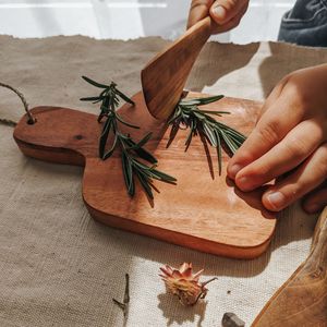 Prix de gros Planche à découper ronde pliable en bois HF CRAFTS Bloc à découper pour service de pizza pour la maison, la boulangerie et la cuisine - Product Image 4