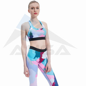 Ensembles de yoga taille haute de meilleure qualité collants sublimés pour adultes vêtements d'entraînement d'hiver vêtements de gymnastique vêtements de fitness imprimés ensembles de gymnastique ajustés - Product Image 3