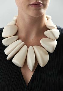 BAFFALO, recién llegado, collar de cuerno de buey de Búfalo, joyería de hueso de estilo Animal pulido, cuentas de diseño Natural, regalos de boda para mujeres y niñas - Product Image 4