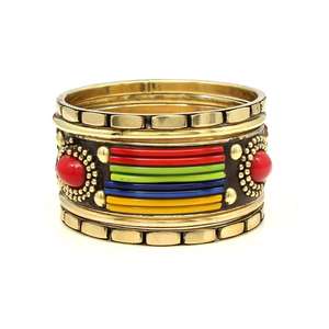 India moda brazaletes resina con brazalete de metal conjunto joyería de moda y accesorios hechos a mano venta directa de fábrica - Product Image 3