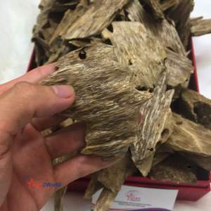 Virutas de Madera de Sándalo de Vietnam, Resina Media, Ecológicas, para Mezclar con Incienso y Bakhoor, Material Aromático - Product Image 4