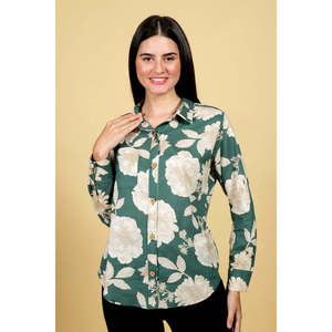 Chemise en coton popeline décontractée vintage douce avec de grands motifs floraux verts pour une tenue estivale sans effort - Product Image 4