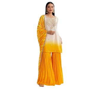 Mostaza Ombre Leheriya Kurta Sharara Conjunto con Lentejuelas Cutdana Trabajo y Dupatta para Fiesta de Boda Festiva - Product Image 4