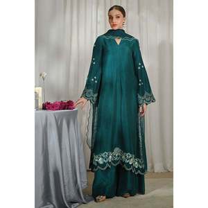 Ensemble chemise et dupatta en satin Elodie - Product Image 1