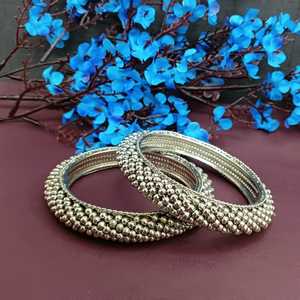 Joyería india de fabricación Brazalete oxidado con cuentas Brazalete antiguo bohemio indio Joyería para mujer, Plata - Product Image 2