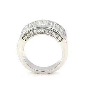 Anillo de hombre de oro blanco de oro amarillo y anillo de bodas de corte redondo para él - Product Image 4