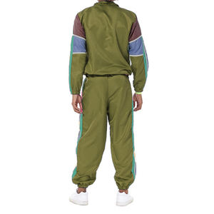 Combinaison d'entraînement de course en polyester unisexe personnalisée baggy coupe-vent veste réfléchissante motif solide survêtement ensemble d'uniformes décontractés - Product Image 5