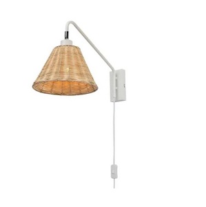 Lámpara Colgante LED de Ratán y Hierro Hecha a Mano al por Mayor con Opciones Personalizables - Product Image 1