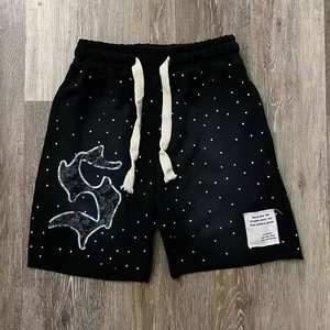 Short brodé élégant en coton pour hommes, vêtement décontracté respirant d'été, streetwear tendance pour hommes, vêtements de mode pour hommes - Product Image 2