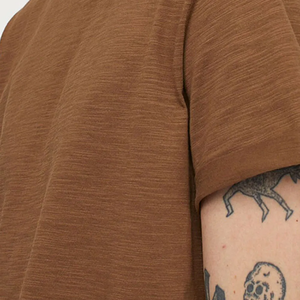 เสื้อยืดผู้ชายพรีเมียม สตรีทแวร์ ผ้าฝ้าย แขนสั้น ทรงหลวม สวมใส่สบายทุกวัน แฟชั่นฤดูร้อน ทันสมัย รับผลิตแบบ OEM ODM - Product Image 6