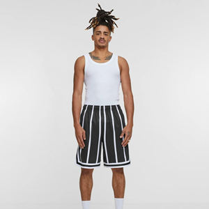 กางเกงขาสั้นผ้าโพลีเอสเตอร์สำหรับผู้ชายกางเกงขาสั้นสำหรับเล่นบาสเก็ตบอลมีกระเป๋าใส่ได้ทั้งชายและหญิงสั่งทำโลโก้ได้ - Product Image 2