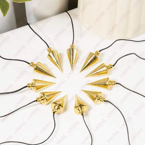 Péndulos de latón dorado al por mayor con conos de piedras preciosas pulidas para decoración y meditación - Product Image 1