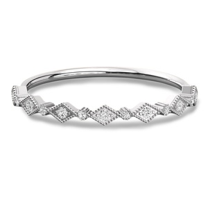 Anillo de compromiso de laboratorio con certificado de laboratorio para colección de mujeres Anillo de diamante certificado por IGI e Ingemco en India Precio al por mayor - Product Image 1