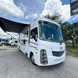 Vendedor Verificado de F-o-r-e-s-t Ri-v-e-r G-e-o-r-g-e-t-o-w-n 3 Series 29S3F Usado del 2026, Listo para Viajar - Product Image 1