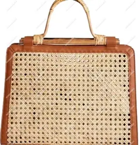 Summer New Style Lady Handbag Large Capacity Tote Bag Made Of Rattan Causal Bag With Handle