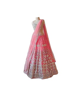 Último diseñador Lehenga Choli con Secuencia de bordado de trabajo de espejo Ropa india y pakistaní de Fab Zone - Product Image 1