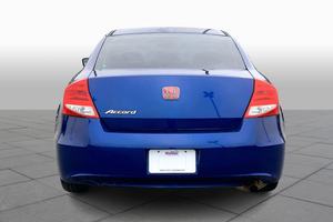 Honda Accord LX-S FWD 2011 Usado en Buen Estado, Coupé de 2 Puertas - Listo para Enviar - Product Image 4