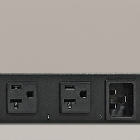 PDU Neutral para Rack, 115V, 15 Amperios, 8 NEMA5-15/20R, Pantalla OLED, Control Web, SNMP, SSH, Color Negro