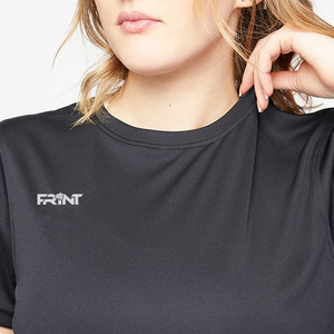 Chemise d'entraînement personnalisée de style UA pour femme légère et à séchage rapide avec caractéristique respirante à manches courtes - Product Image 3