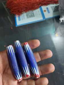 ลูกปัดแก้วบั้งแบบยาวสีฟ้าสีขาวและสีแดงสำหรับนักออกแบบเครื่องประดับและร้านขายลูกปัดตามสั่ง - Product Image 5