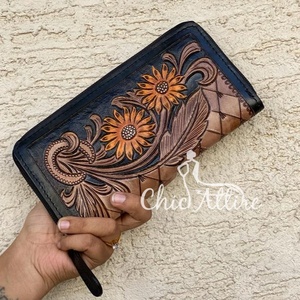 กระเป๋าคลัทช์งานแกะสลักด้วยมือเคสโทรศัพท์กระเป๋าสตางค์สีเหลืองลายดอกไม้ดวงอาทิตย์มีสไตล์สำหรับผู้หญิงกระเป๋าสตางค์หนังแบบตะวันตกอเนกประสงค์ - Product Image 1