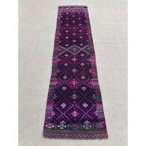 Alfombra Turca de 2.8x11.2 pies, Alfombra Vintage, Alfombra Oriental Rosa Púrpura - Product Image 1