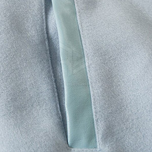 Chaqueta de estilo Letterman transpirable para mujer, ropa de abrigo elegante en color sólido - Product Image 5