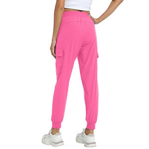 กางเกงคาร์โก้ลำลองผู้ชายเอวกลาง น้ำหนักเบา ทรงปกติ ระบายอากาศได้ดี มีกระเป๋าหลายช่อง สำหรับลุคทันสมัย เรียบหรู ในปี 2025 - Product Image 4