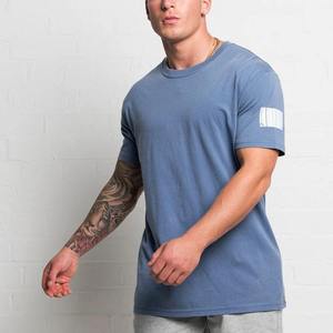 เสื้อยืดชายกระโปรงแขนสั้นทรงหยดน้ำสำหรับผู้ชายแฟชั่นดีไซน์ใหม่ - Product Image 1