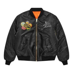 แจ็คเก็ตบอมเบอร์ผู้ชายแบบใหม่ สไตล์ไฮสตรีท ผ้าโพลีเอสเตอร์ไนลอน 100% กันน้ำ แบบกลับด้านได้ คอตั้ง เป็นมิตรกับสิ่งแวดล้อม ขายส่ง - Product Image 1