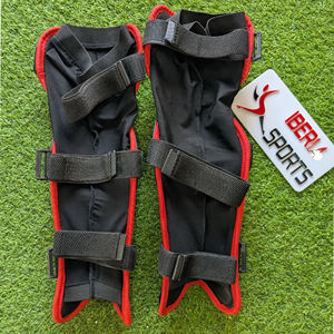 IBERIA - Espinilleras de Hockey Personalizadas al por Mayor |   Ligero, duradero y con protección de alto impacto para todos los niveles. - Product Image 3