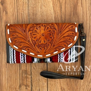 Portefeuille en cuir occidental multi-usages, étui pour téléphone, pochette élégante en tissu jacquard, sculpté à la main - Product Image 1