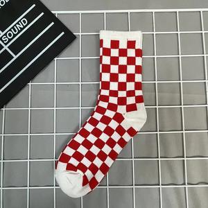 Nouvelles chaussettes pour hommes en coton à rayures noires et blanches, chaussettes de sport, chaussettes de skateboard, chaussettes longues Blaze Street Happy pour hommes - Product Image 5